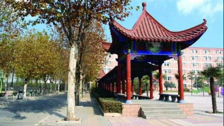 開封市信息工程學(xué)校 開封市信息工程學(xué)校