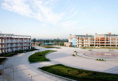 河南省技工學校